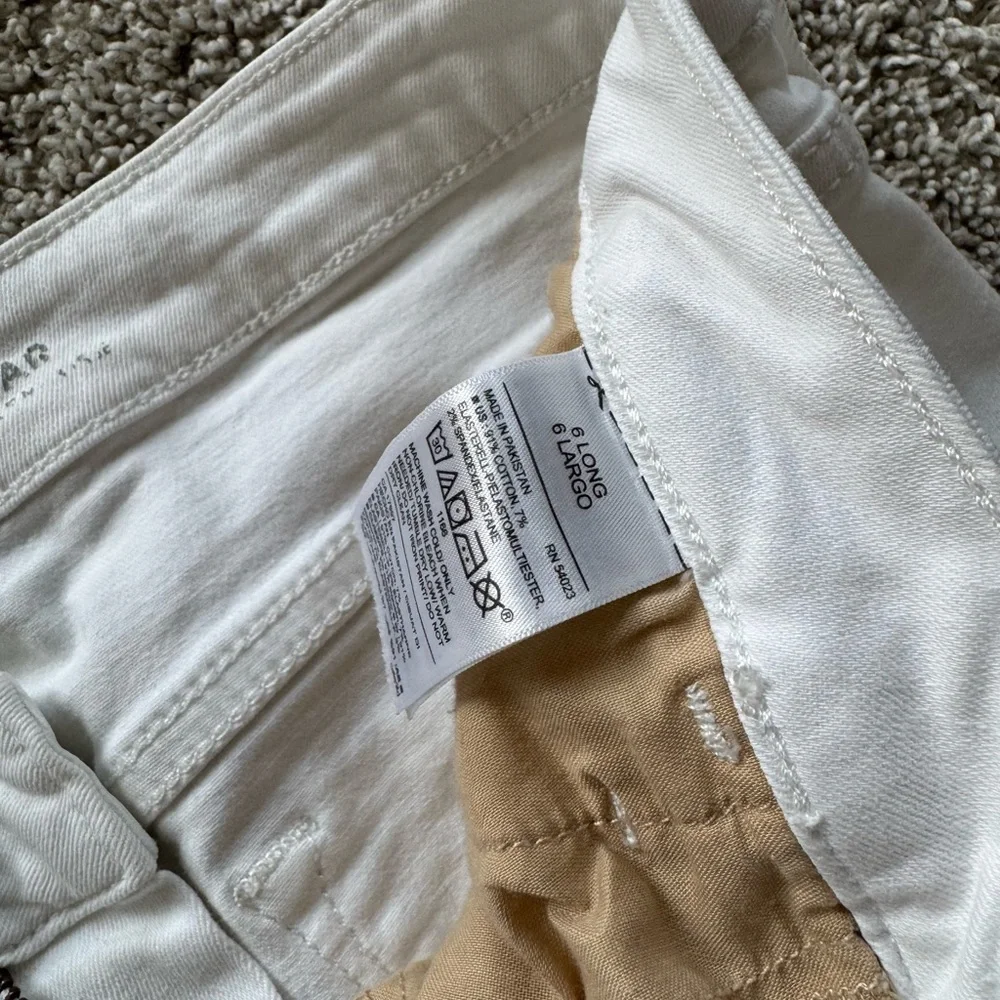 Old Navy White Mid-Rise Rockstar Super Skinny Jeans 31 inch inseam – Size 6 Long - Picture 7 of 9